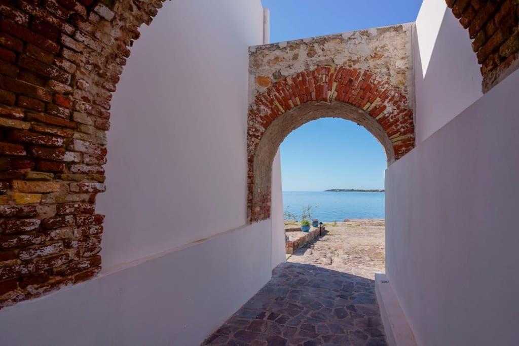 Guest House Mareluna Carloforte  Exterior photo